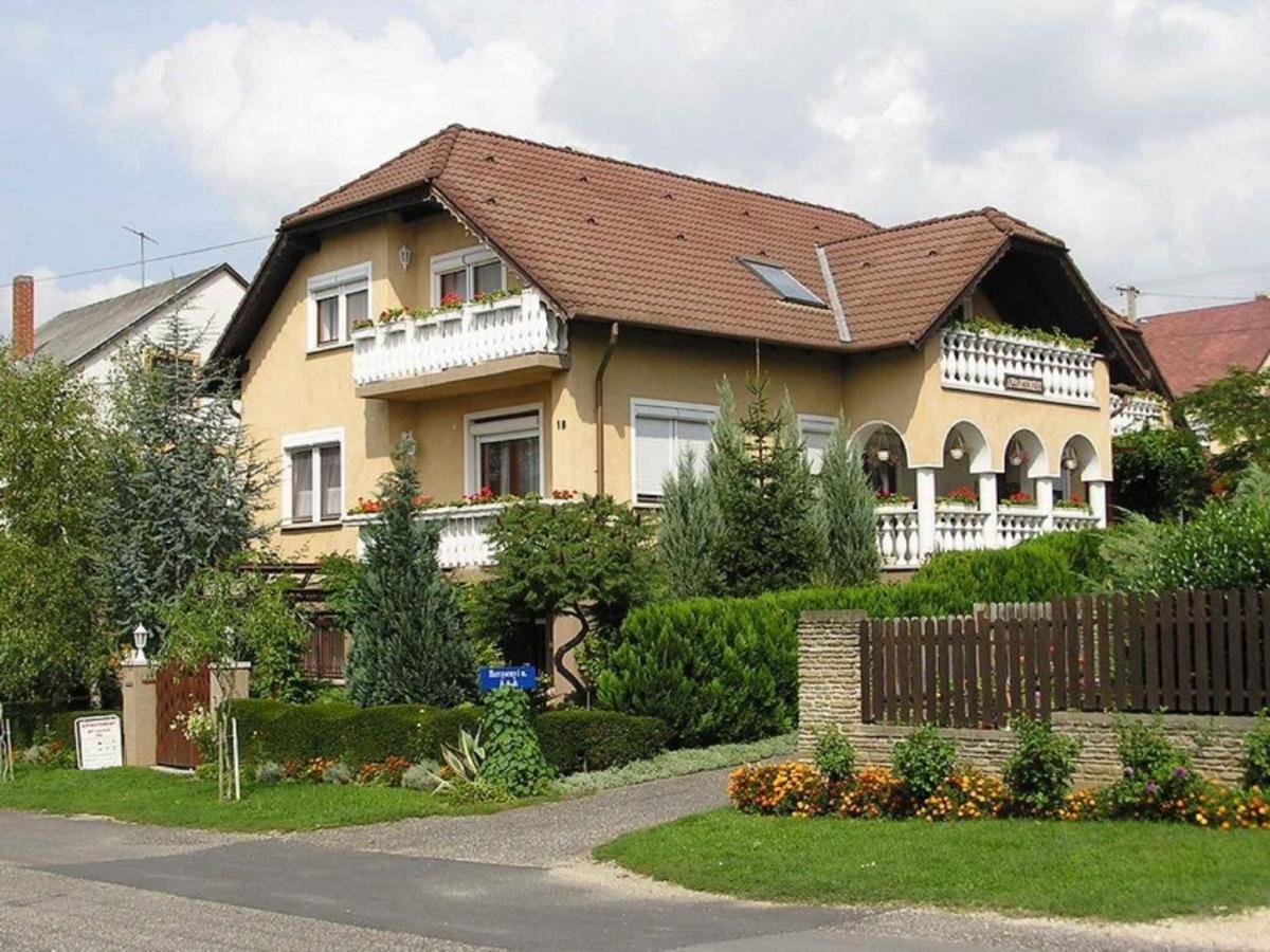 Apartment In Heviz/Balaton 18913 Exterior foto